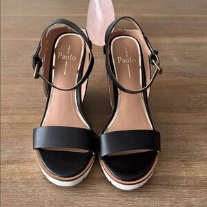 Linea Paolo Ella Wedge Black Sandals
